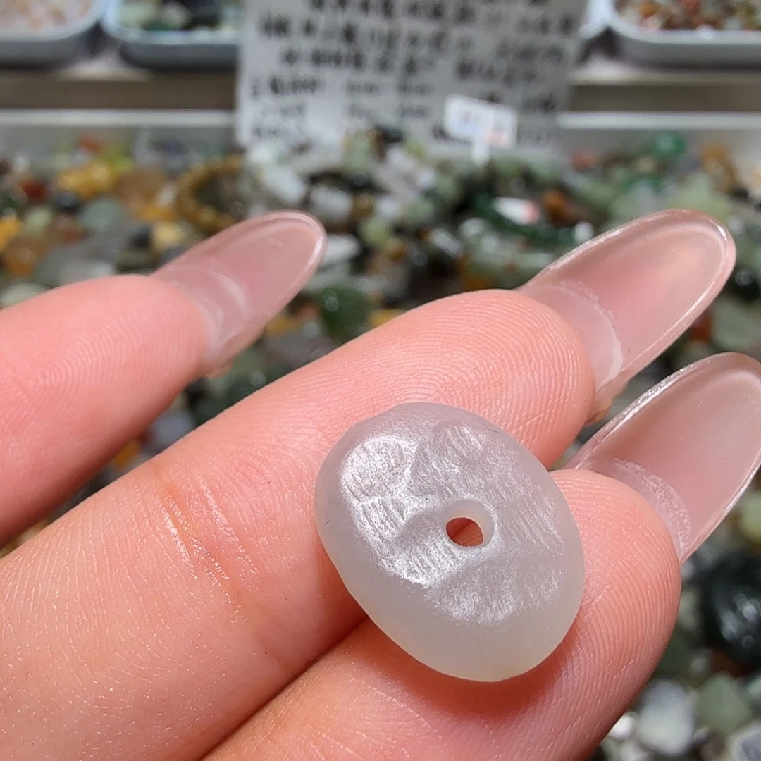 和田玉未镶嵌珠宝奇石