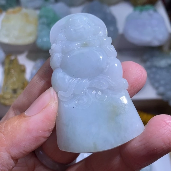 【闪购商品】颈饰未镶嵌翡翠佛