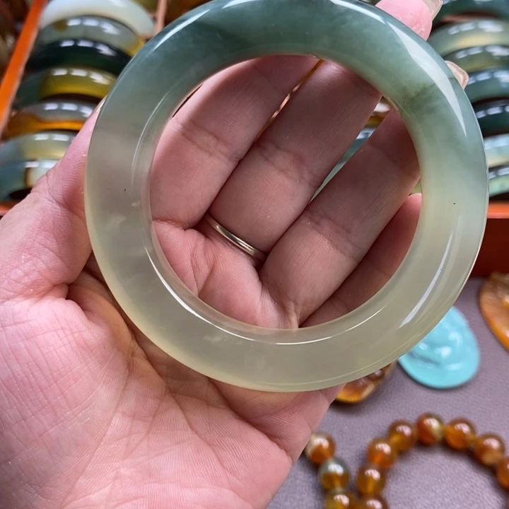 ****子未镶嵌蛇纹石玉手镯手串戒指