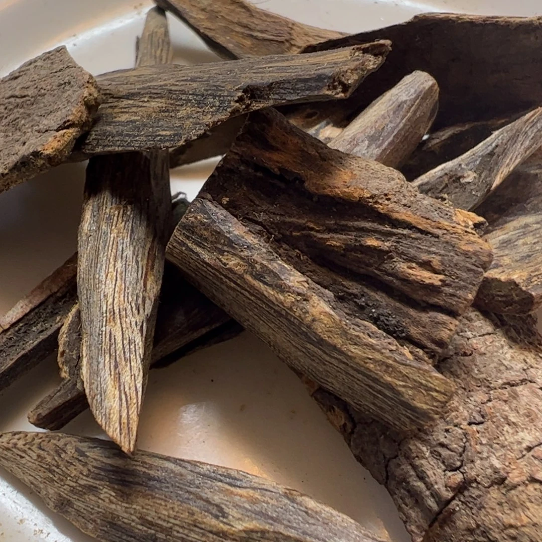 沉香沉香碎屑奇楠皮油21克