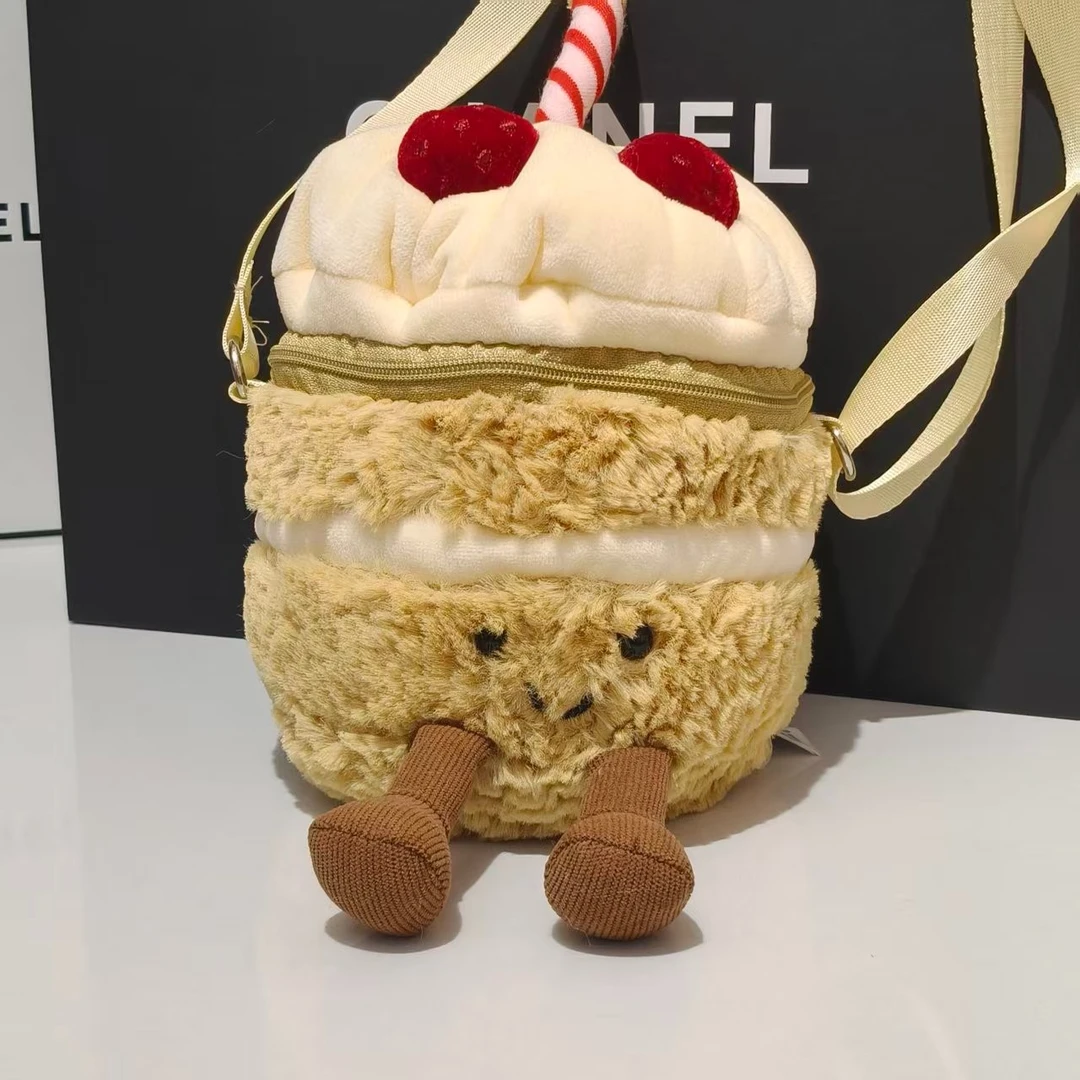 英国趣味生日蛋糕毛绒玩具斜挎包包