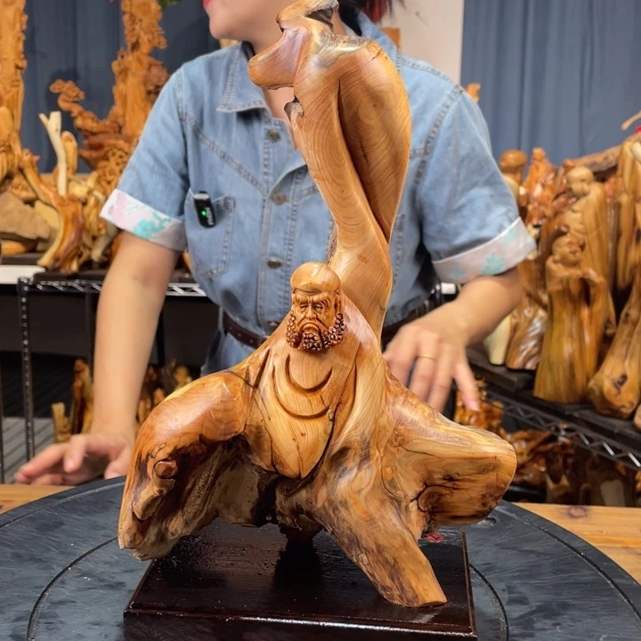 柏木（崖柏）随型摆件