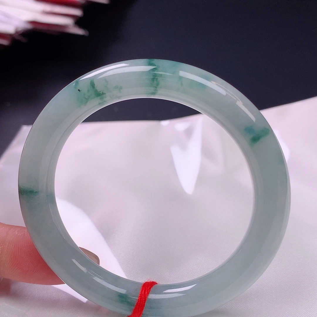 【闪购商品】未镶嵌手镯翡翠55+