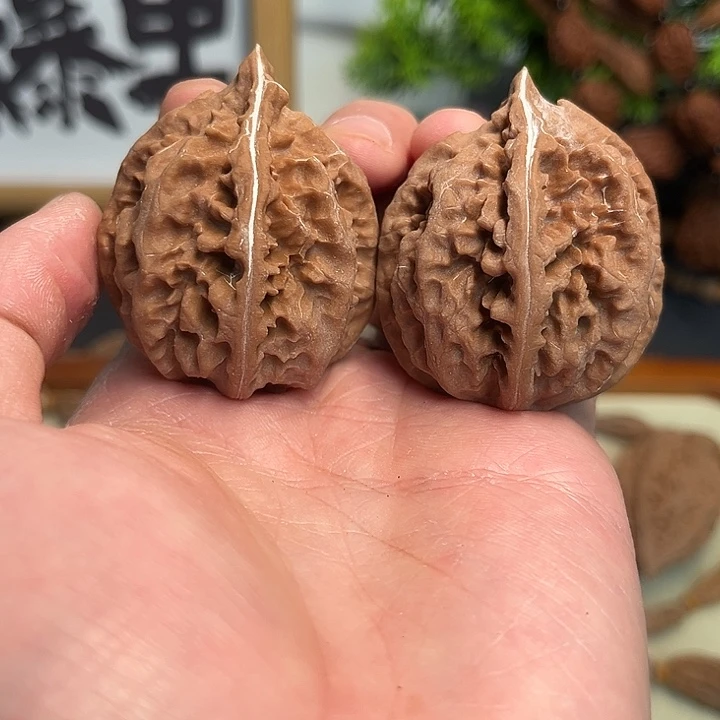 文玩核桃吊坠核桃60