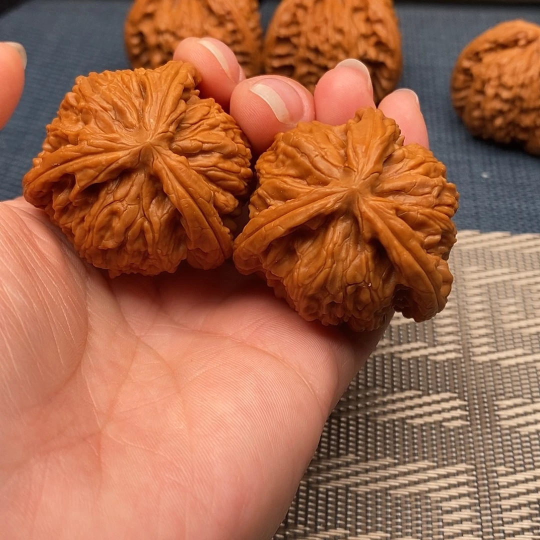 紫***堂吊坠文玩核桃三棱