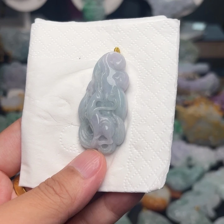 翡翠未镶嵌颈饰吊坠