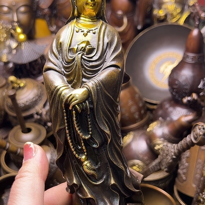 铜1236667899923335666778