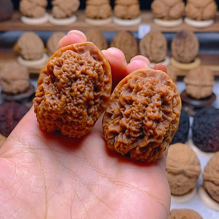 桃核把件科*宽珍珠龙脊42mm