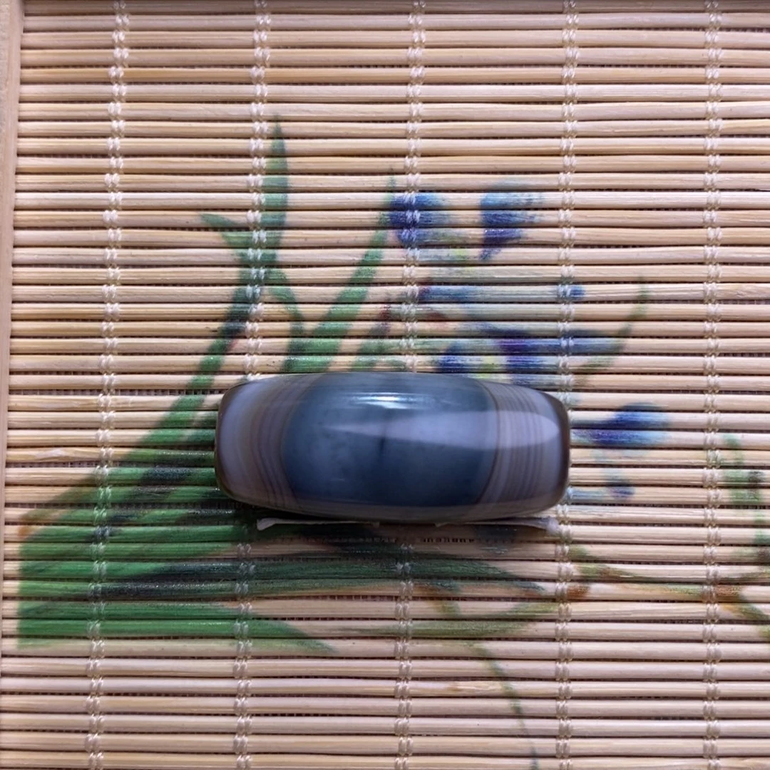 －***-玛瑙/玉髓未镶嵌珠宝半成品