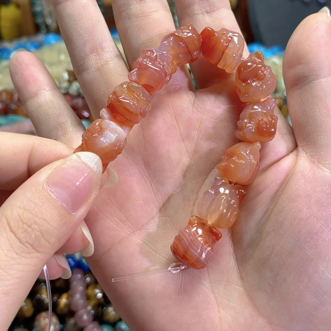 玛瑙/玉髓未镶嵌珠宝半成品红玛瑙狐狸雕刻10颗
