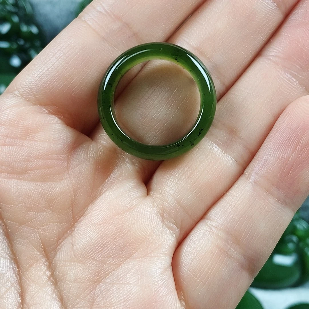 和田玉未镶嵌颈饰18.5