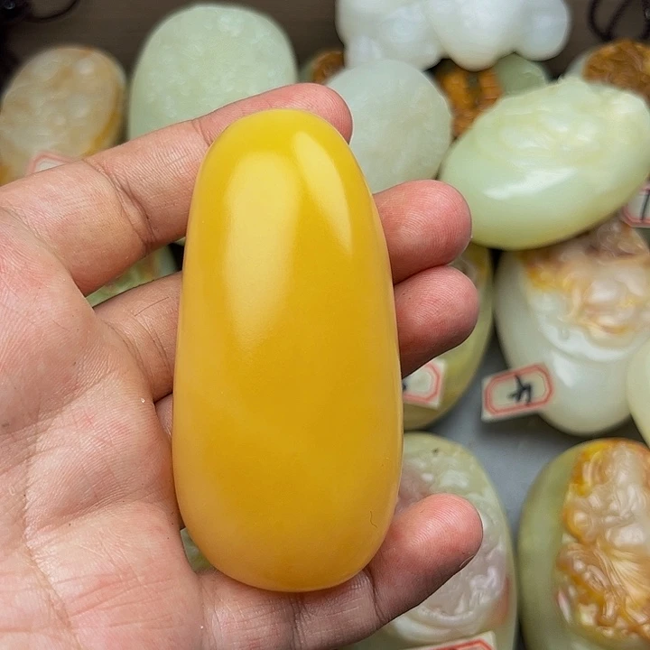 石材方解石手把件