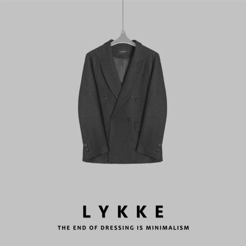 LYKKE 25新款全羊毛轻奢高级感翻驳领双排扣西装式大衣-25327