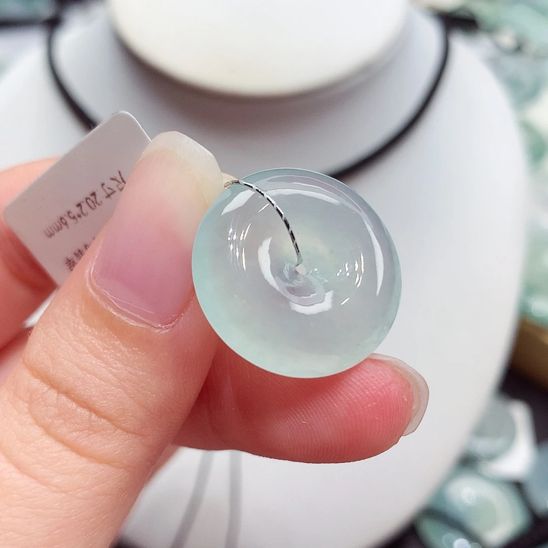 颈饰未镶嵌翡翠翡翠51，20.2/5.6