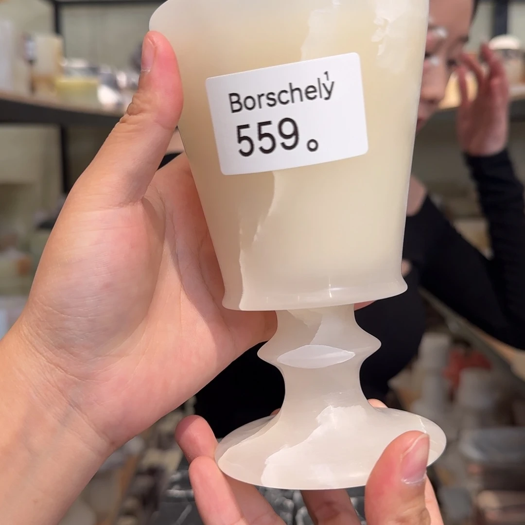 559。   不缺爱。