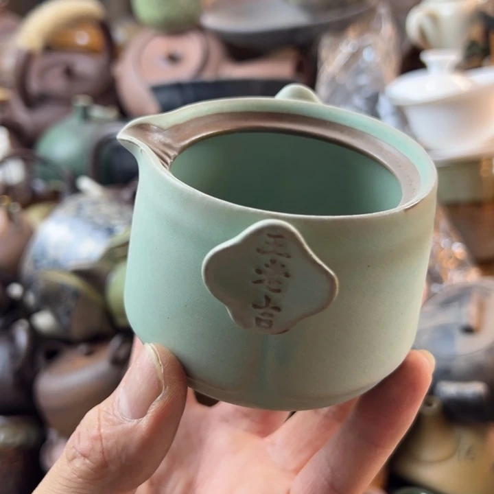 瓷片粗蛋白食物和维生素含量低和