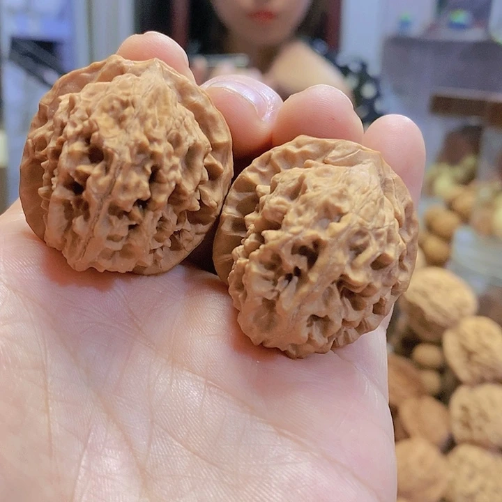 【闪购商品】文玩核桃把件37蓟县元宝油