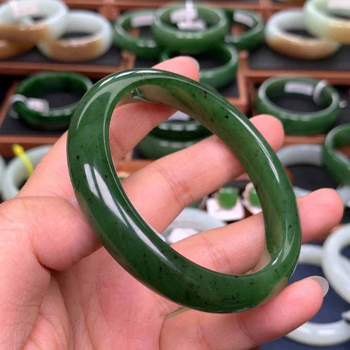 和田玉（碧玉）手镯未镶嵌58