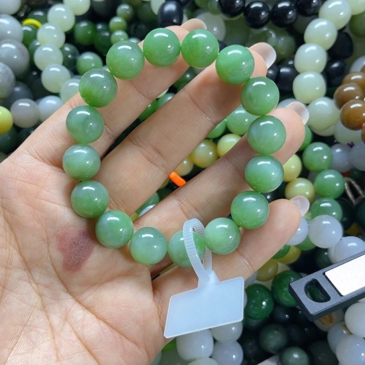 手链未镶嵌和田玉