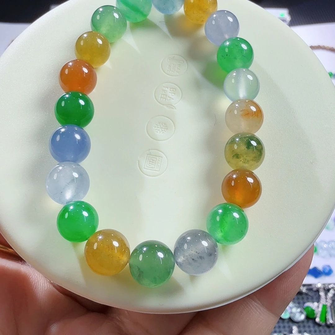 翡翠未镶嵌颈饰裸石