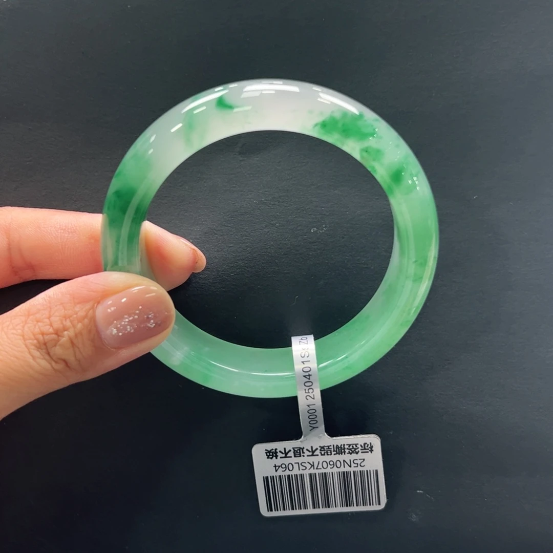 石英质玉手镯未镶嵌➕玲玲55