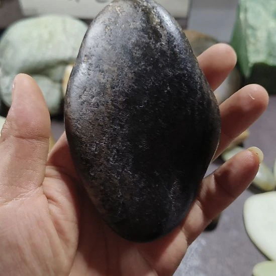 未镶嵌和田玉（糖玉）摆件