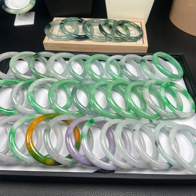 玉缘翡翠甄选 手镯多样性发其一 直播选