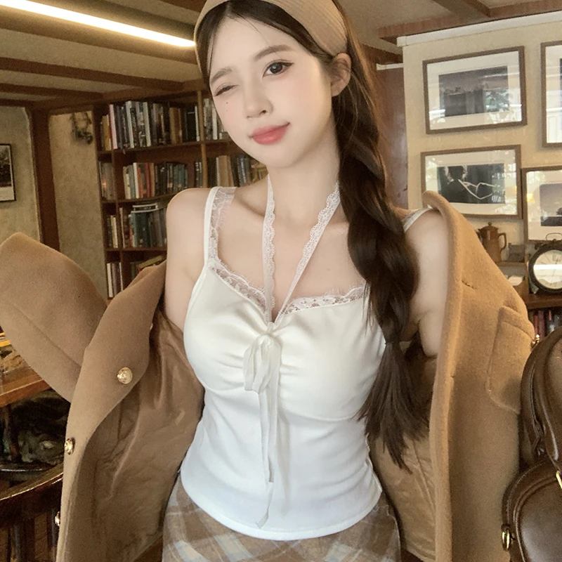 德绒保暖吊带背心女秋冬新款百搭内搭外穿带胸垫显瘦纯欲上衣穿搭