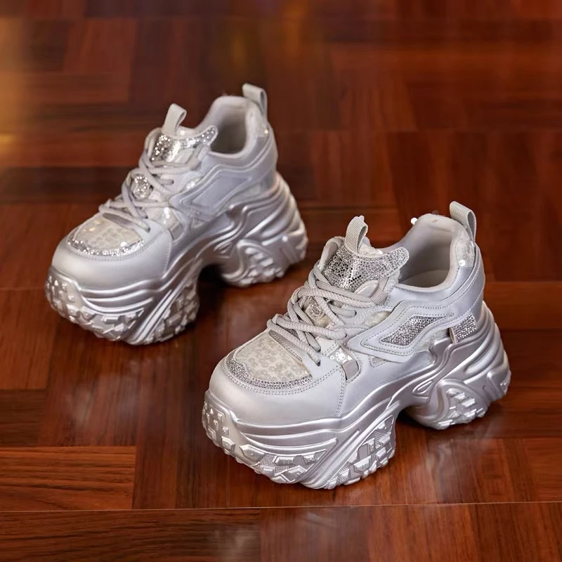 银色老爹鞋女2024年秋季新款小个子休闲鞋百搭亮片厚底内增高女鞋