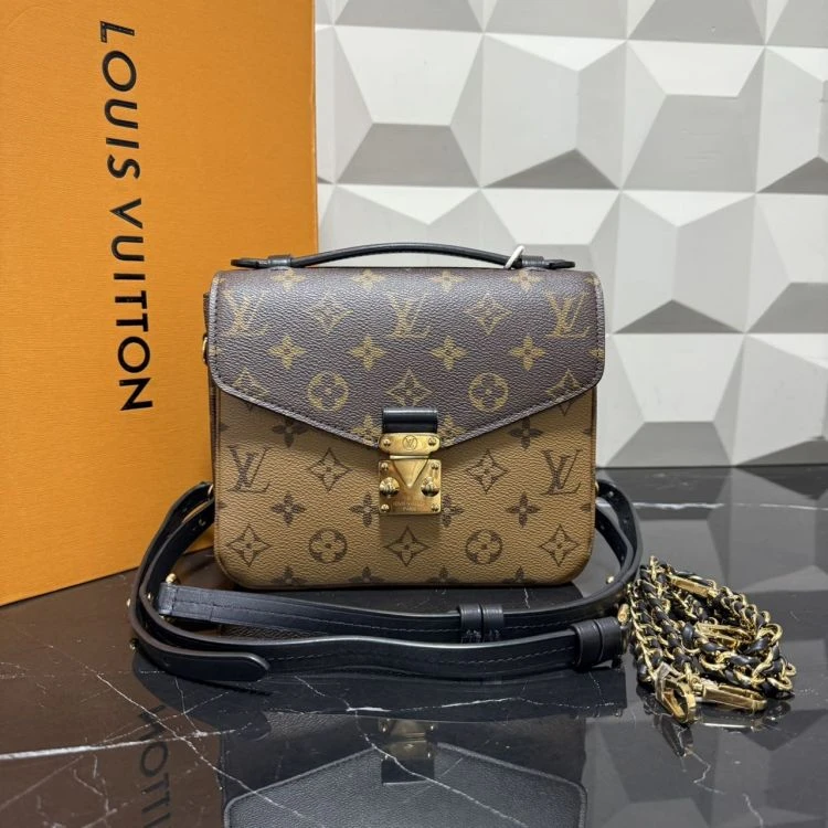 95新/路易威登/C14048083860/[MQR1116B0016]