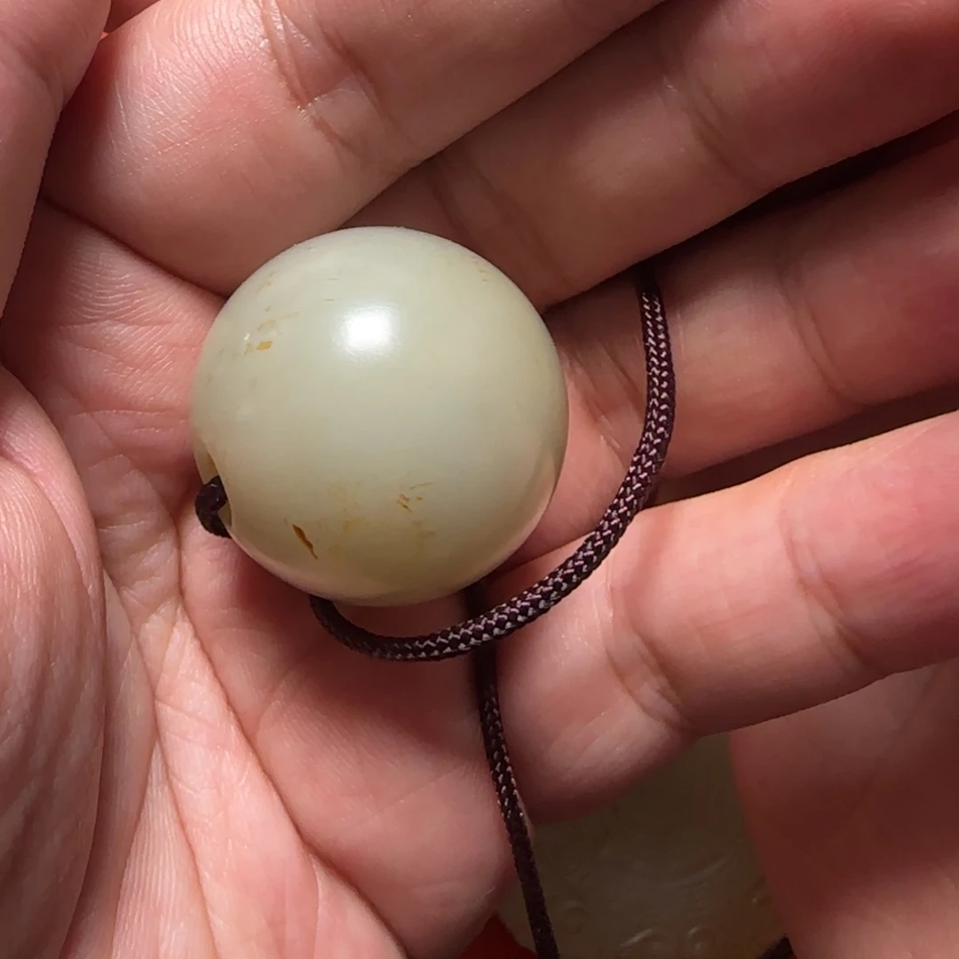 手***4和田玉未镶嵌挂件