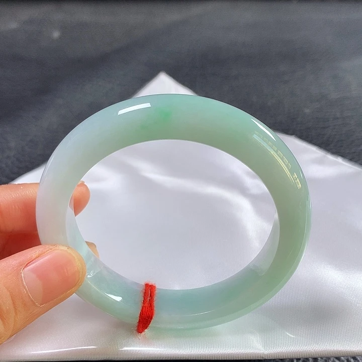 翡翠未镶嵌手镯54➕