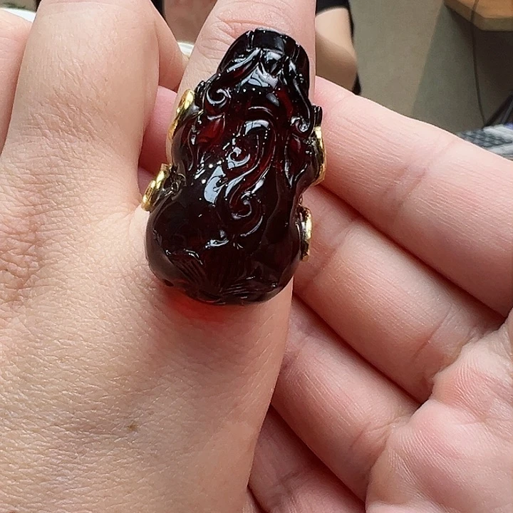 琥珀未镶嵌珠宝奇石