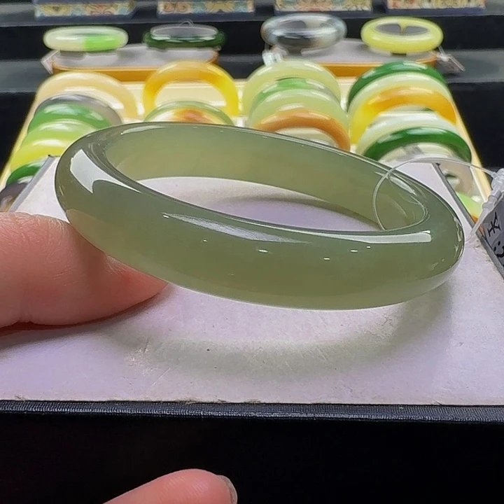 未镶嵌手镯和田玉冰晴56.4