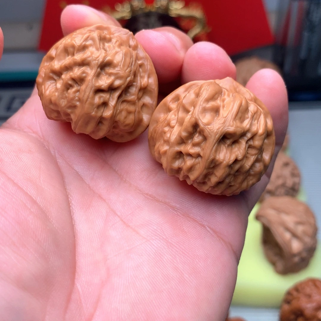 文玩核桃吊坠门头沟元宝