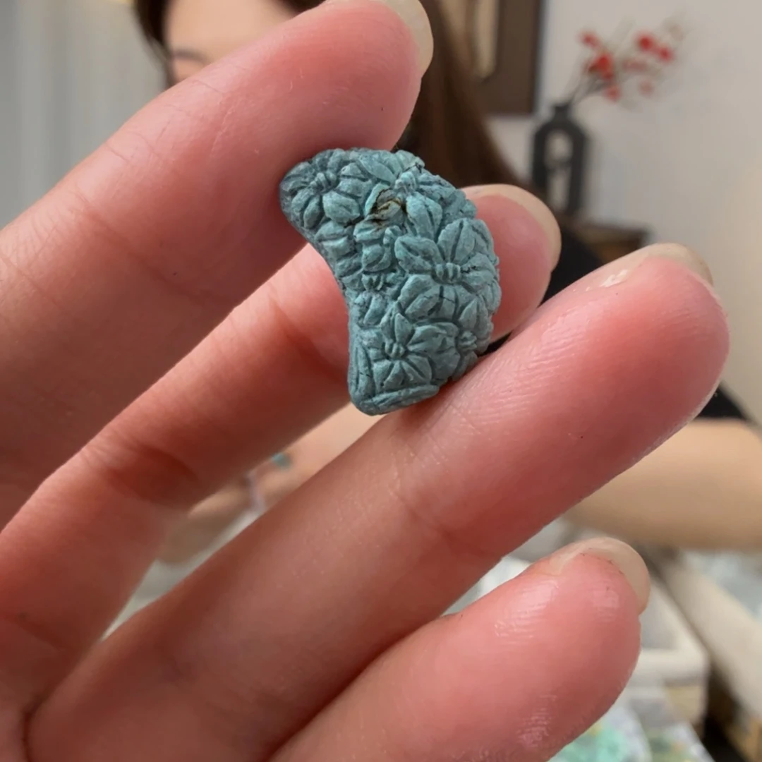 绿松石未镶嵌珠宝奇石