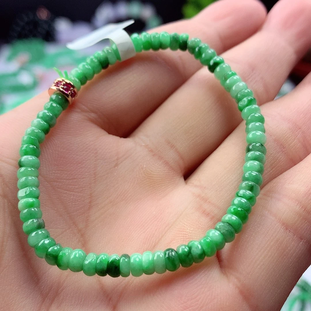 翡翠挂件未镶嵌手串