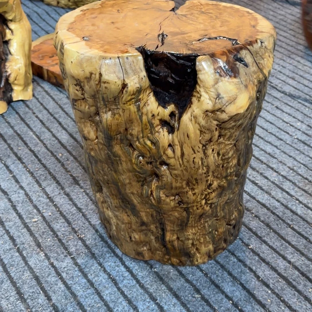 瑞***祥龙纹鸡心枣木手工艺品