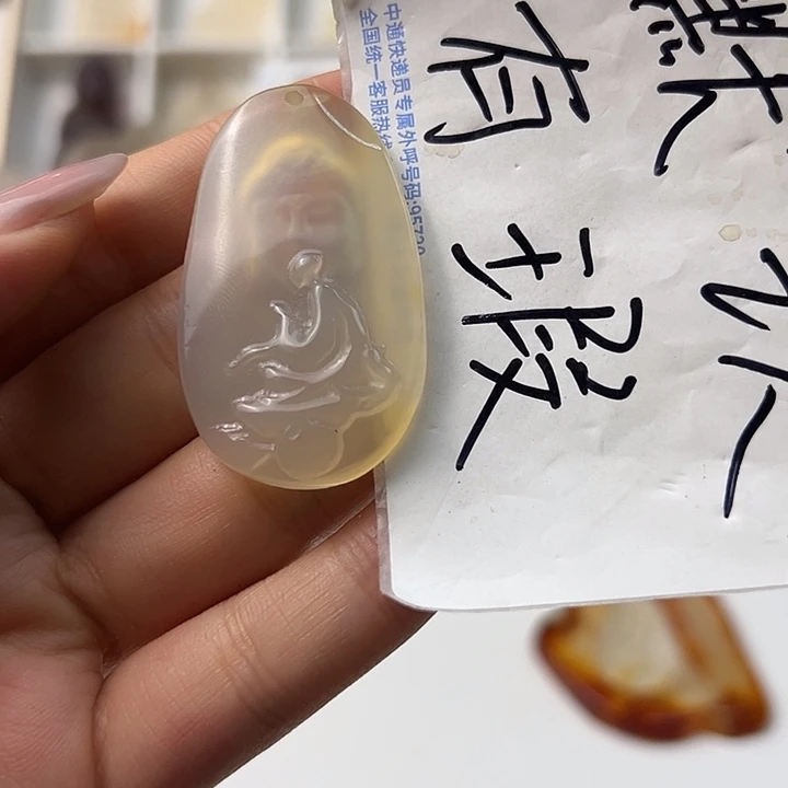 玛瑙/玉髓颈饰合金