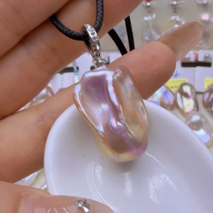 颈饰未镶嵌淡水珍珠