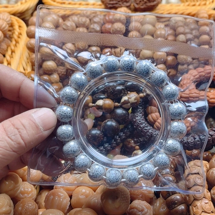 【闪购商品】白玉菩提吊坠苏*柒骄傲是因为我们在生活当中