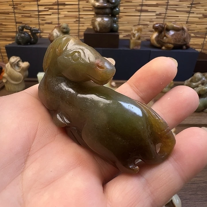 未镶嵌和田玉（糖玉）挂件