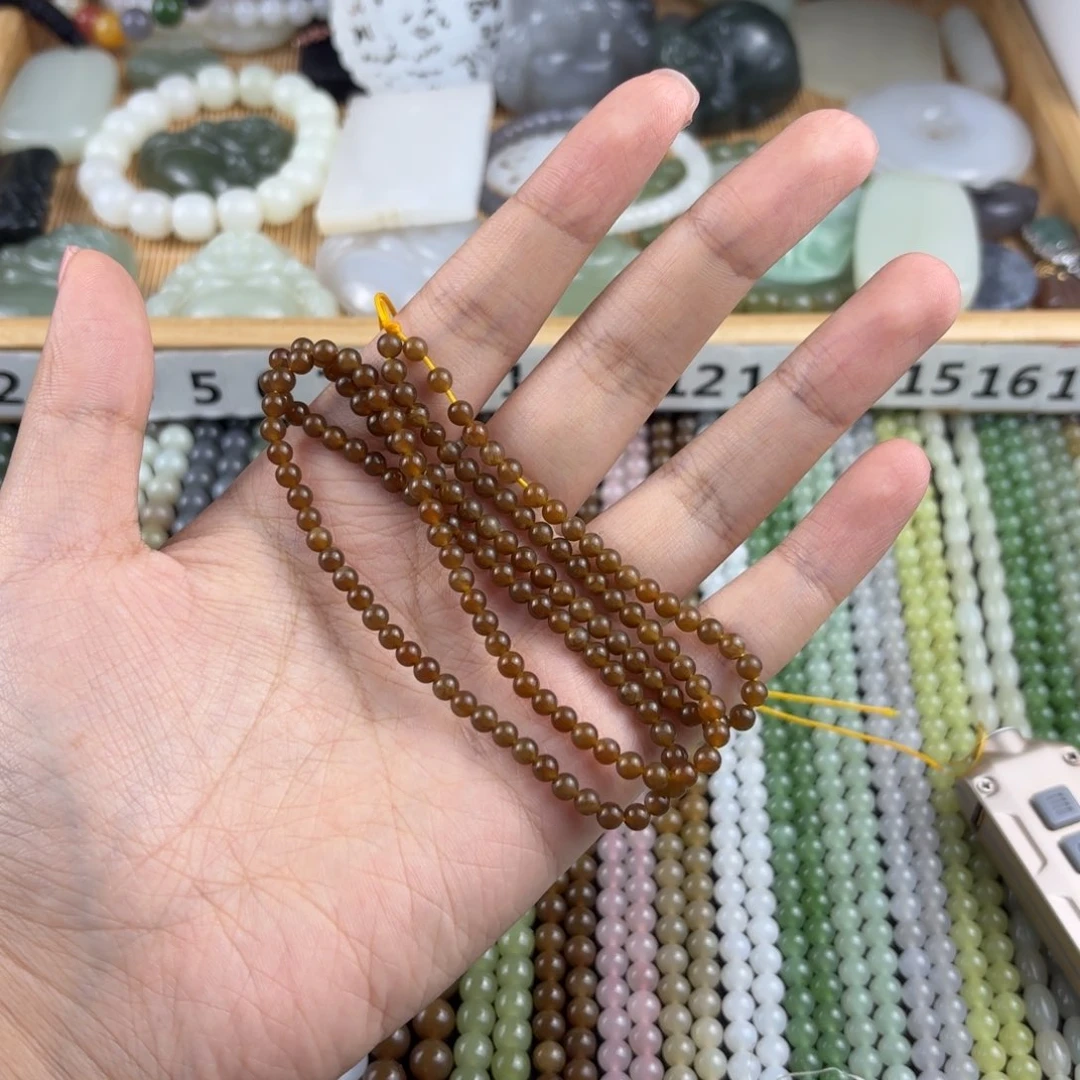 时***我颈饰未镶嵌和田玉