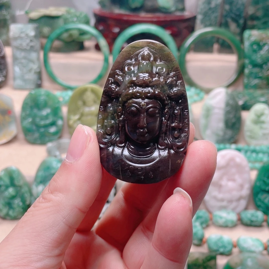 独山玉未镶嵌颈饰