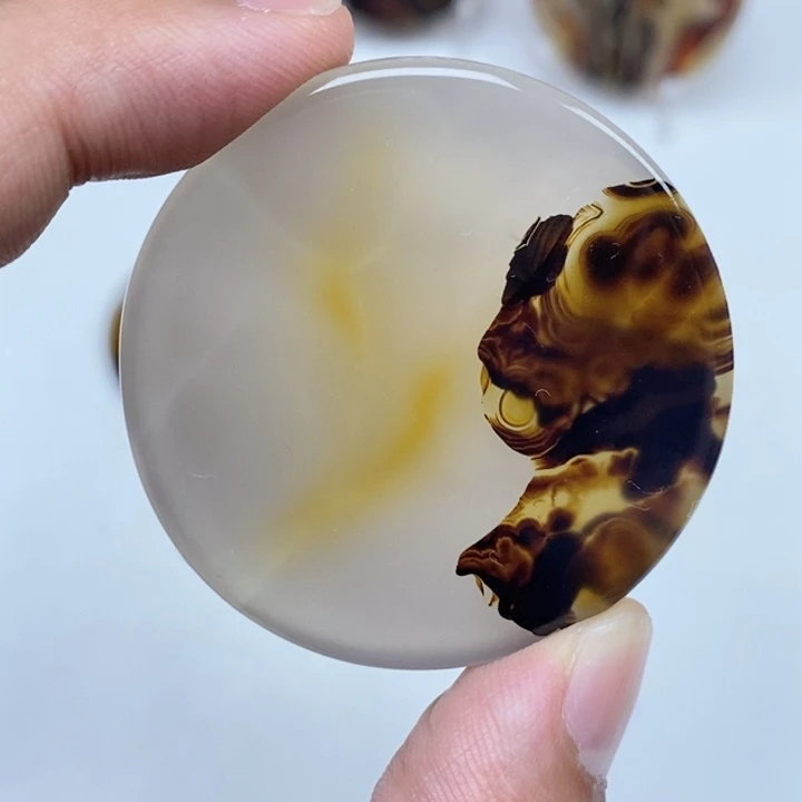 玛瑙/玉髓未镶嵌珠宝半成品