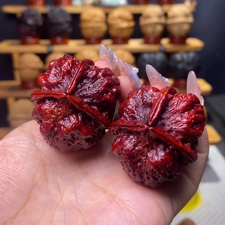 文玩核桃把件蝉王三棱35号