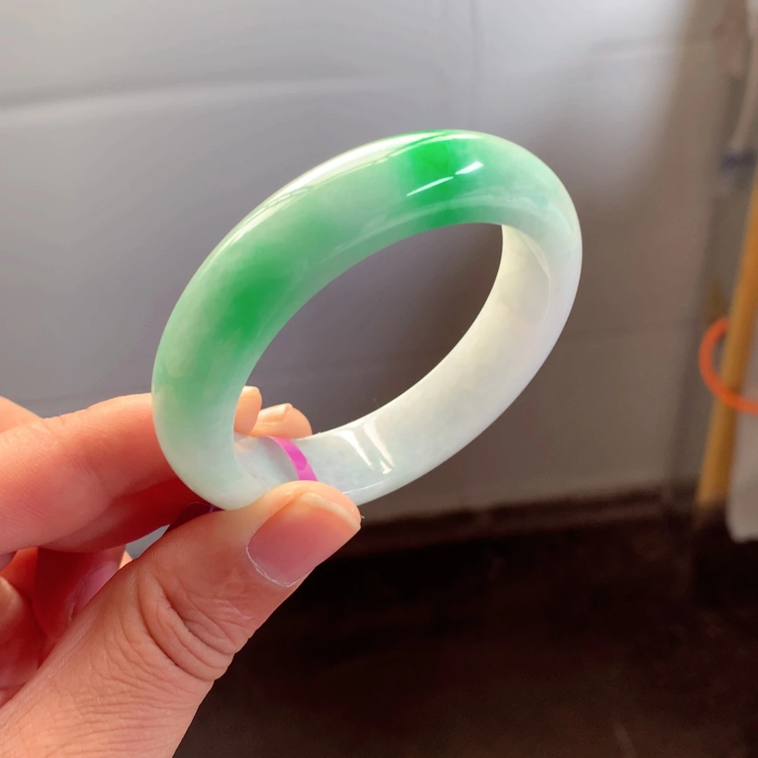 未镶嵌手镯翡翠盛****，