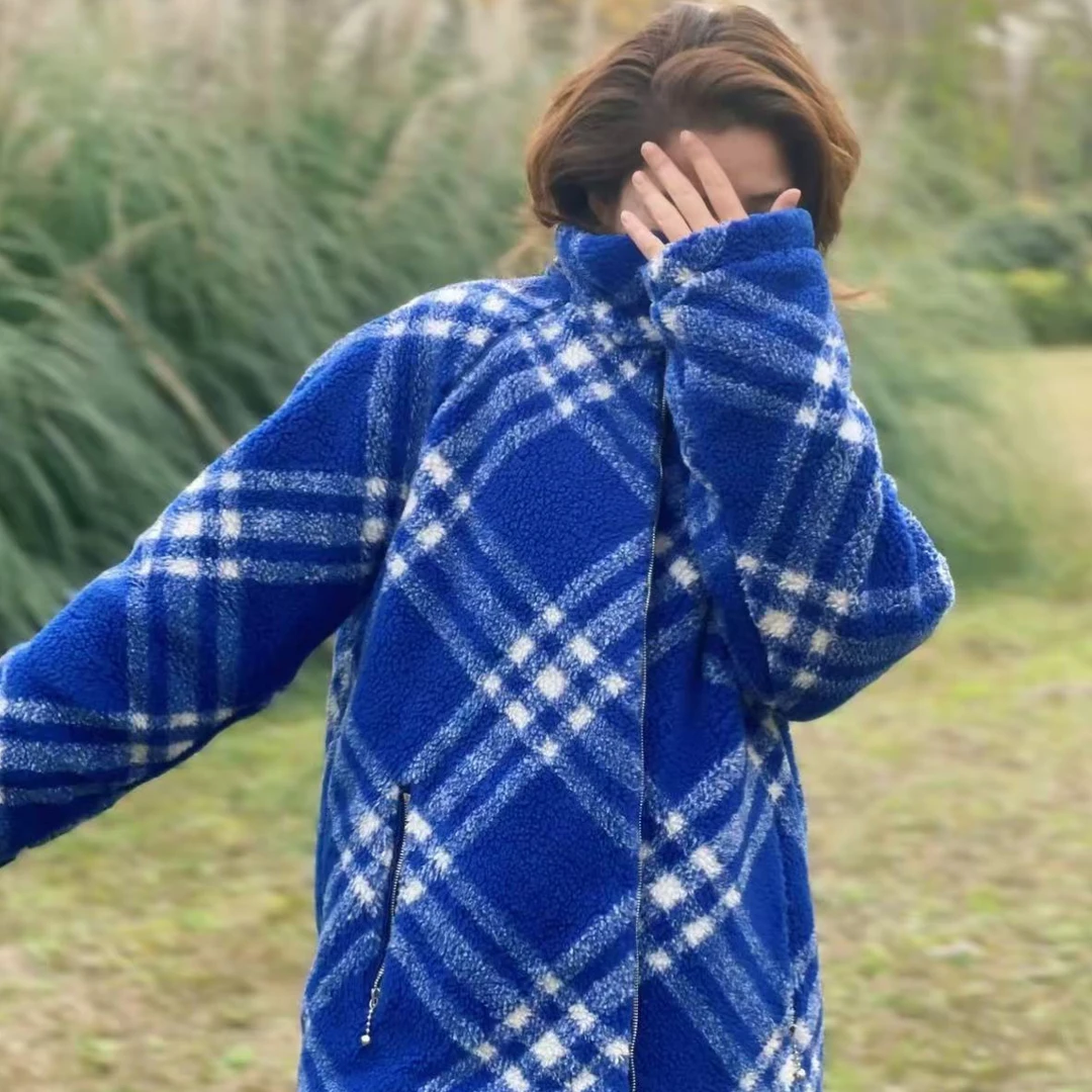 未使用 BURBERRY/博柏利 yyy 蓝色格纹摇粒绒双面夹克32码/012527