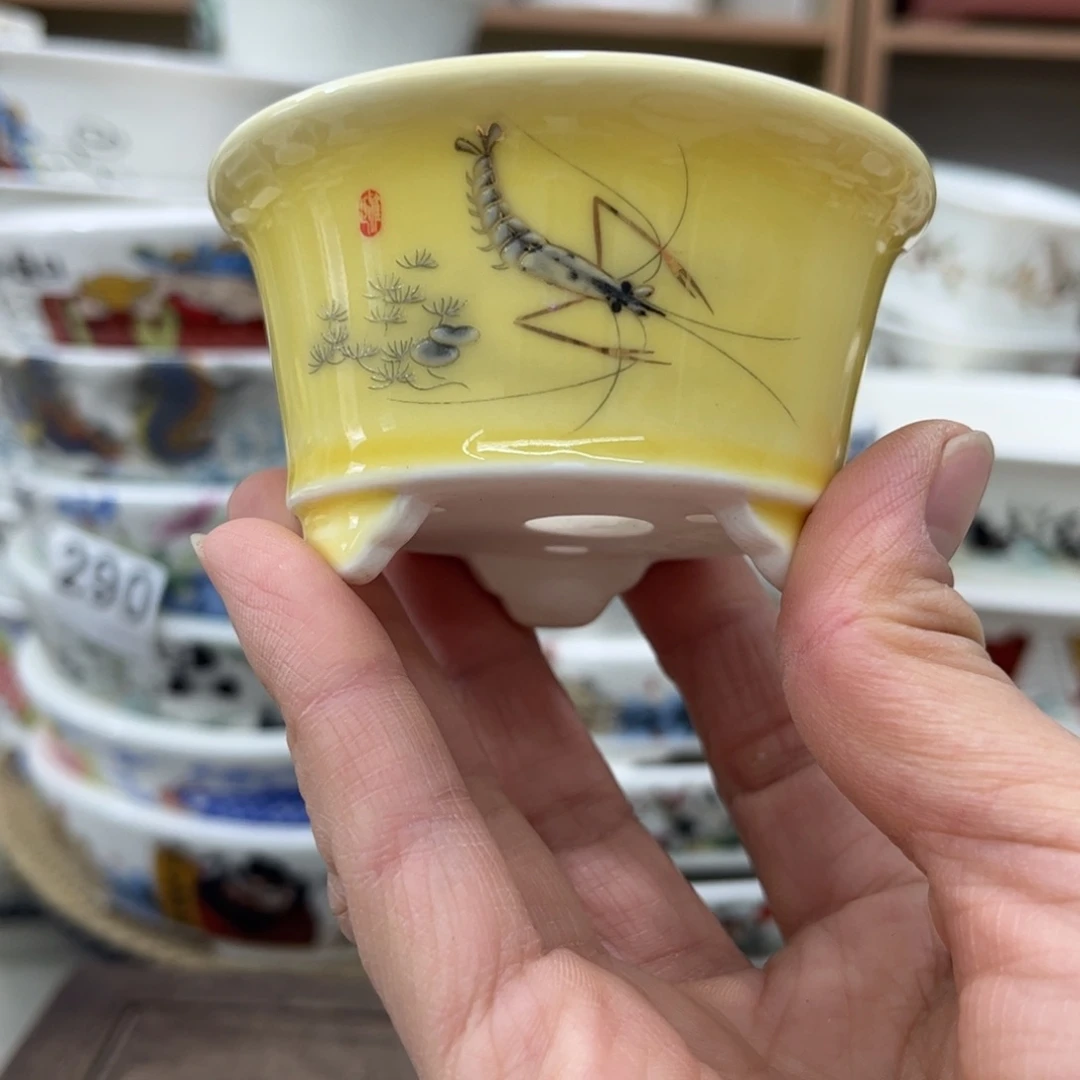 内直径6-3花盆一只