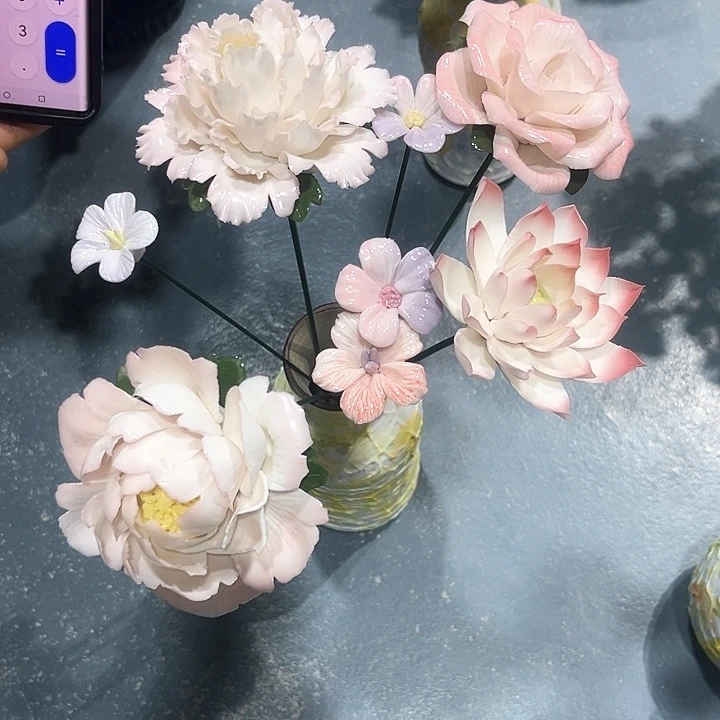 将***离陶瓷花花摆件，花束